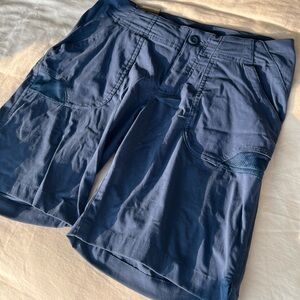 Columbia 8 inch Shorts